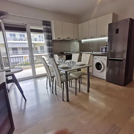 Apartment Thalassa *