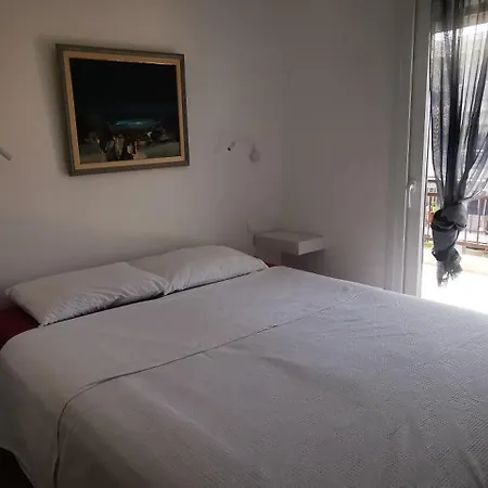 Thalassa Апартаменты Переа